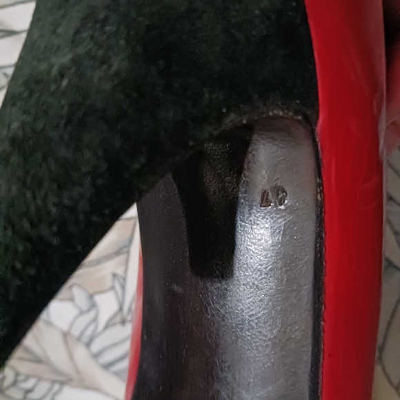 MAUD FRIZON Red and Black Heels - Picture 7 of 8